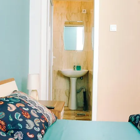 ホステル ユニバース ホステル スコピエ