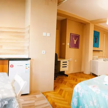 ユニバース ホステル *